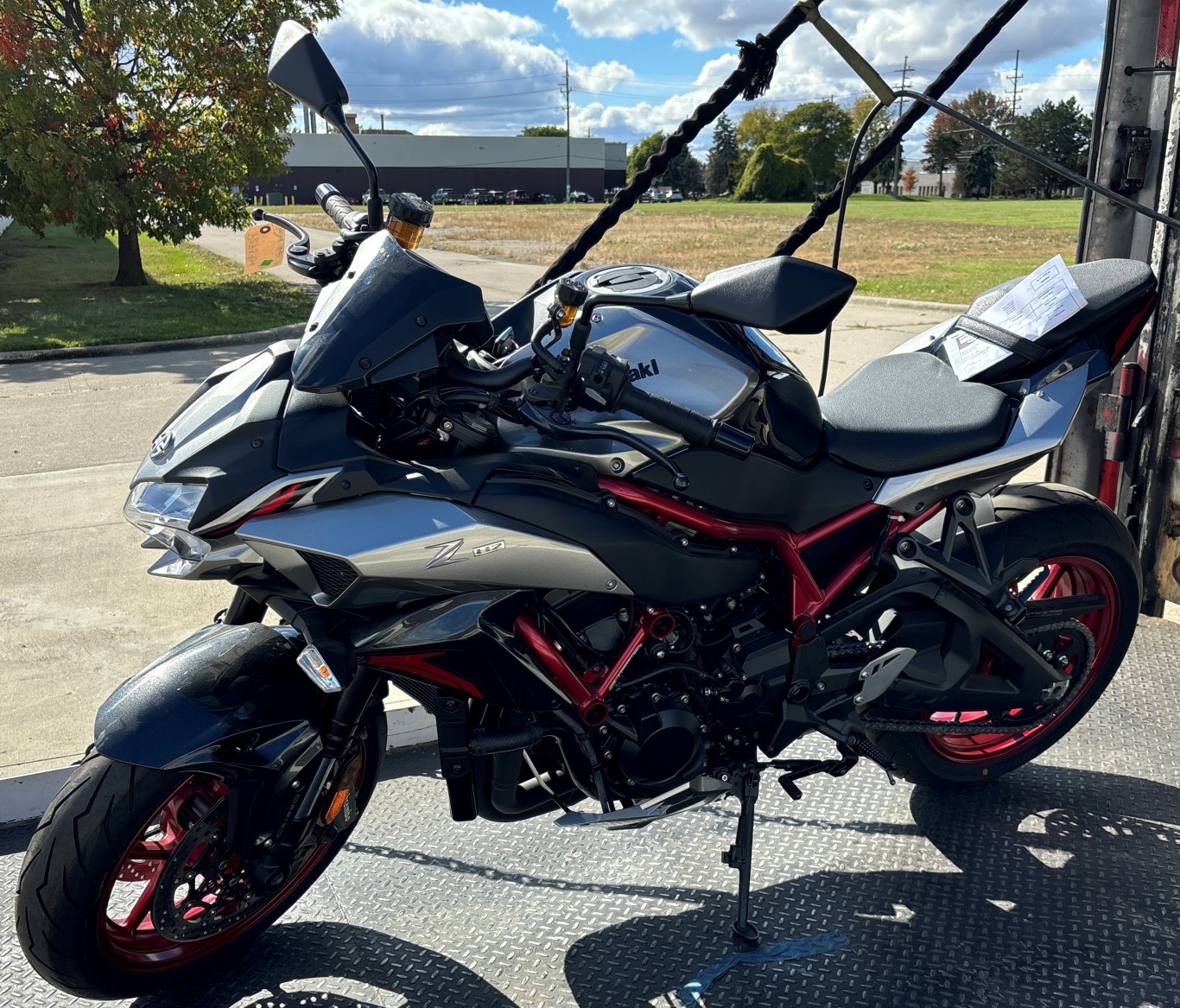 2023 ZH2 Mods - License plate, Brocks, Mirrors, Signals & more